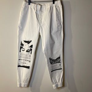 White Zara joggers size Large men.